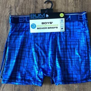 BUM Boys’ Performance Boxer Briefs, size XL (16/18)